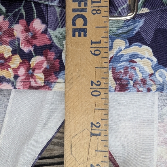 Orvis Vintage Floral Vest In Large Purple Pink Green Buckle In Back - Picture 7 of 9